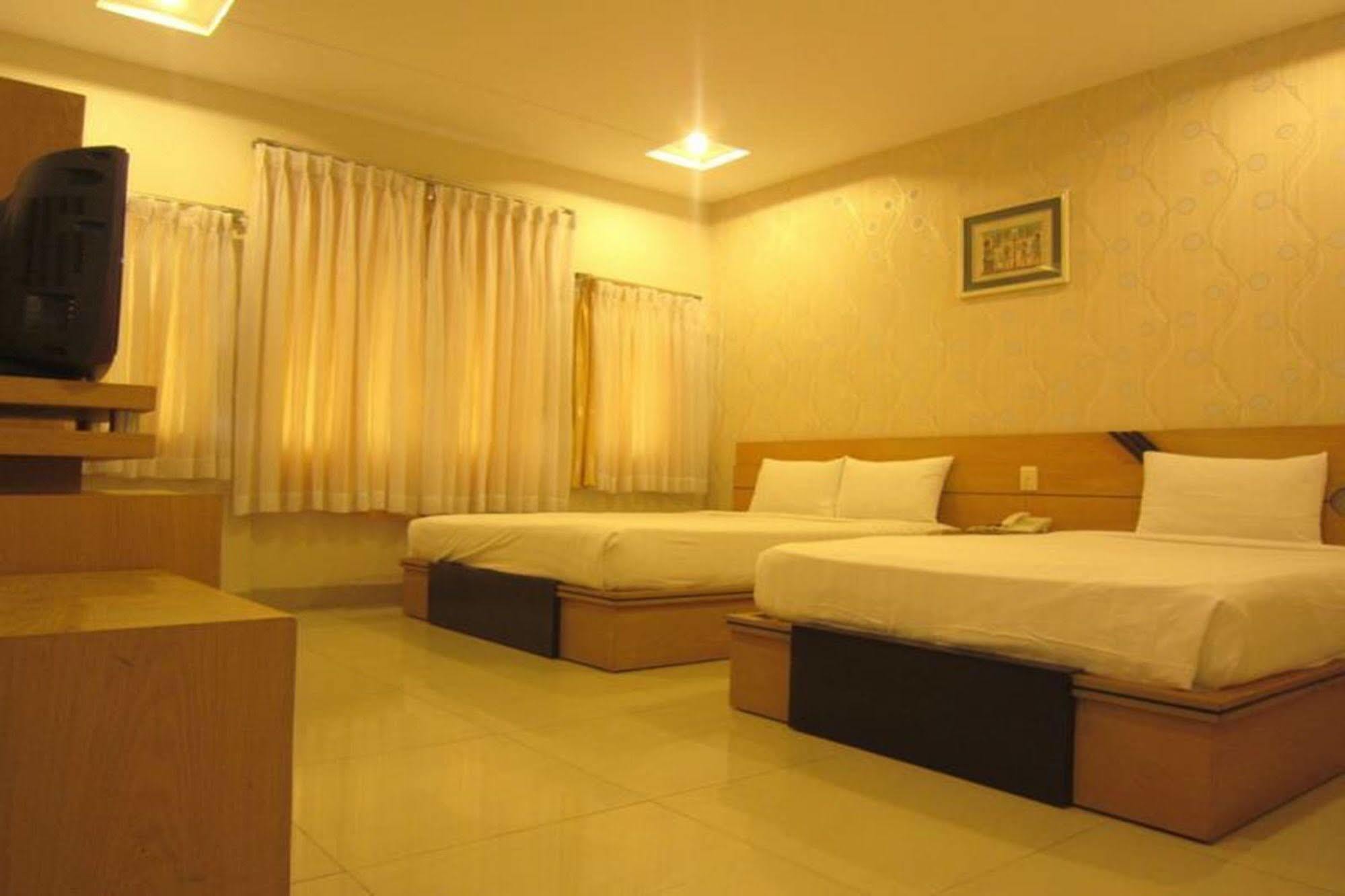 Song Anh Hotel 1 Ho Chi Minh City Exterior photo